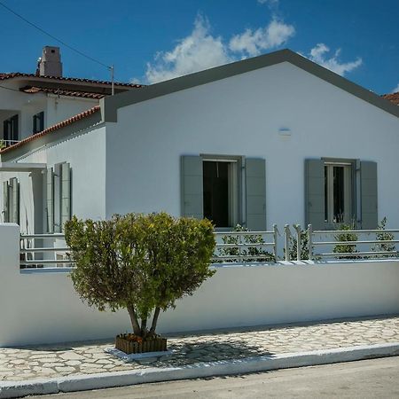 Olvio Living By The Sea Villa Sami  Dış mekan fotoğraf